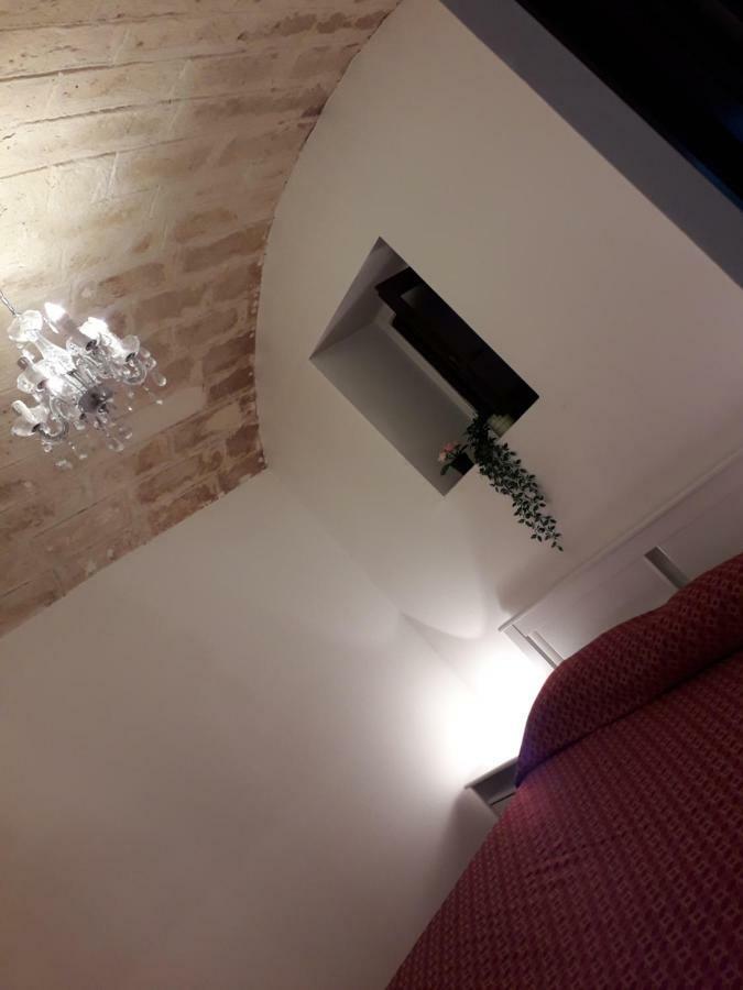 Filioli Apartment Bari Buitenkant foto