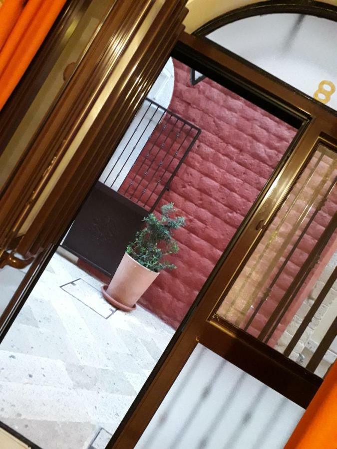 Filioli Apartment Bari Buitenkant foto